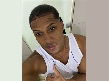 Roomgo BR - Moíses - 25 - Botafogo