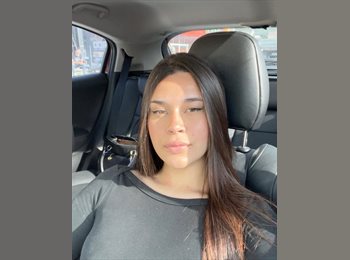 Roomgo BR - Clara - 18 - Florianópolis