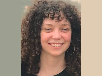 Roomgo BR - Bianca - 24 - Recife