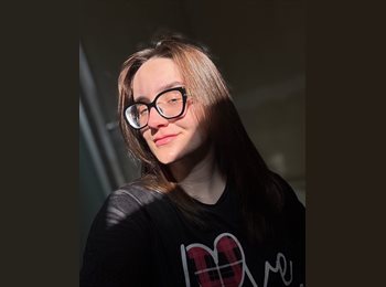 Roomgo BR - Laura - 22 - São Carlos