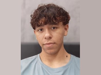 Roomgo BR - Diogo - 20 - Curitiba