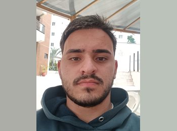 Roomgo BR - Luca - 19 - Curitiba