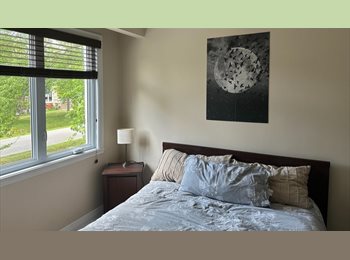 Roomgo CA - Roommate Wanted, Beaconsfield, Canada - $1,200 pcm