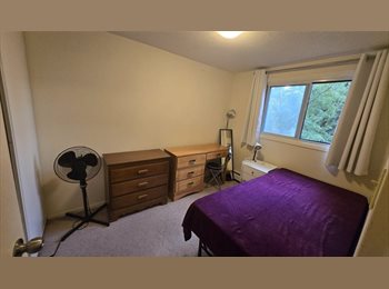 Roomgo CA - Room available 01/03 Nepean, Ottawa - $700 pcm