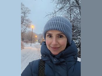 Roomgo CA - OKSANA - 42 - Canada