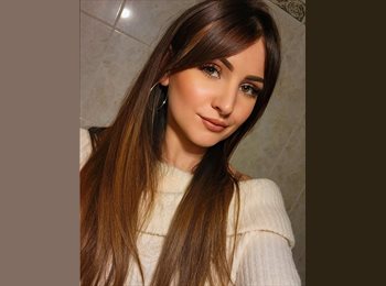 Roomgo CH - Amy - 28 - Neuchâtel