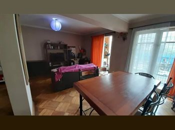 CompartoDepto CL - Arriendo Pieza en Parque Bustamante, Santiago Centro - CH$220.000 por mes