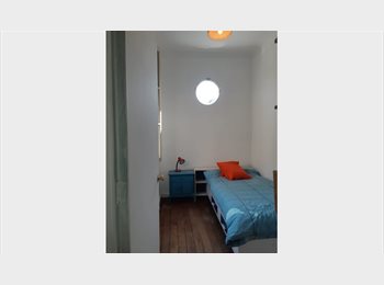 CompartoDepto CL - Habitación en departamento céntrico, amplio e iluminado, Providencia - CH$200.000 por mes
