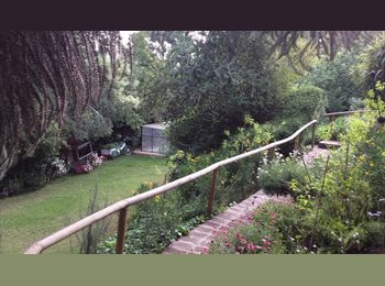 CompartoDepto CL - Casa independiente para 2 personas 1 dormitorio, 1 oficina/comedor, cocina y baño detras de Universi, Huechuraba - CH$480.000 por mes