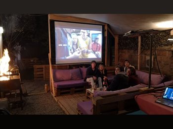 CompartoDepto CL - Amplia habitación en casa en Pocuro, Providencia, Providencia - CH$350.000 por mes