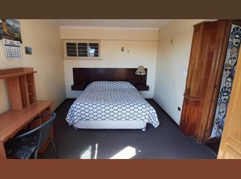 CompartoDepto CL - Habitaciones en la “city” de Valparaiso.Cerca de tooodoo, Valparaíso - CH$250.000 por mes