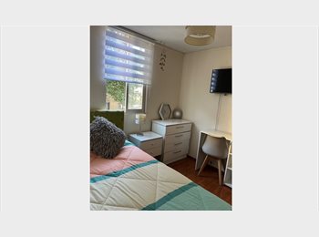CompartoDepto CL - Cómoda habitación en barrio universitario, Santiago - CH$290.000 por mes