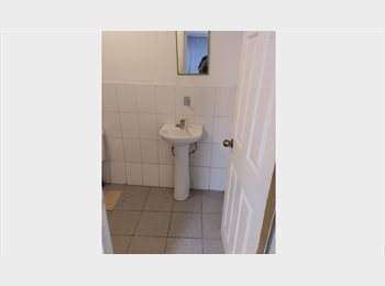 CompartoDepto CL - Arriendo de Habitacion con Baños Privado, Santiago Centro - CH$290.000 por mes