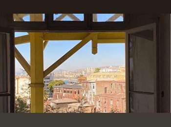 CompartoDepto CL - Habitacion en casa patrimonial cerro alegre, Valparaíso - CH$280.000 por mes