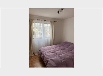 CompartoDepto CL - Habitación amoblada mujer con estacionamiento – Puertas del Mar, La Serena - CH$330.000 por mes