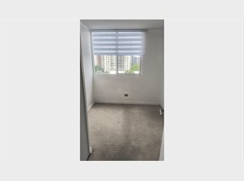 CompartoDepto CL - Se busca compañera de departamento, Macul - CH$300.000 por mes