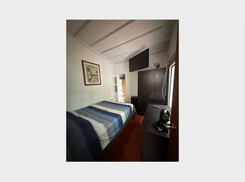 CompartoApto CO - ApartaEstudioHab #8 con cocineta y baño privado en Barrio Aguacatala,POBLADO, Envigado - COP$ 1.600.000 por mes
