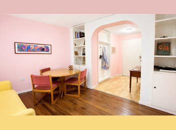 CompartoApto CO - Hola!!  Queremos compartir nuestro Apto - Tenemos una habitación pequeña en un apartamento! Chapiner, Bogotá - COP$ 600.000 por mes