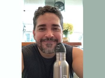 CompartoApto CO - Julián  - 42 - Medellín