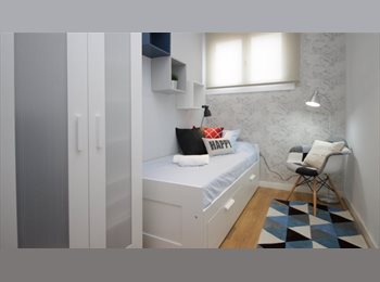 Roomgo ES - ¡Habitación super luminosa en un piso reformado en Gracia! RH12-R4, Gràcia - 740 € por mes