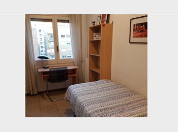 Roomgo ES - Habitación individual, exterior,  tranquila y luminosa., Eixample - 450 € por mes