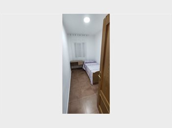 Roomgo ES - Habitación piso compartido, España - 220 € por mes