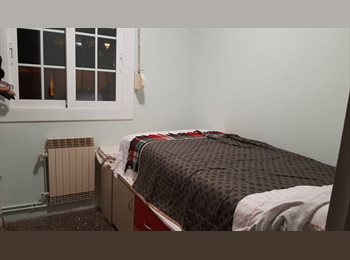 Roomgo ES - Alojamiento comodo y amigable, piso compartido., Sant Andreu - 350 € por mes