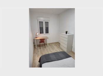 Roomgo ES - Luminosa habitación con baño privado, Valencia - 620 € por mes