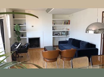 Roomgo ES - Habitación en ático dúplex, Sant Andreu - 570 € por mes