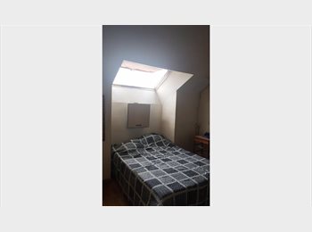 Roomgo ES - Habitación grande en alquiler, Torrejón De Ardoz - 600 € por mes