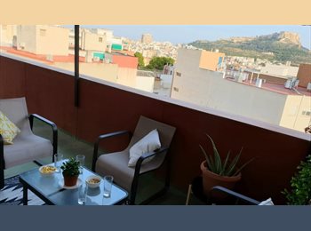 Roomgo ES - Piso habitaciones dobles y terraza con vista al castillo, Alicante - 295 € por mes