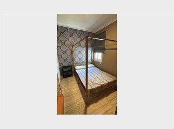 Roomgo ES - Con vistas al mar y Sagrada familia, Gràcia - 700 € por mes