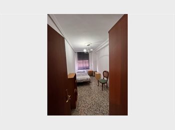 Roomgo ES - Alquiler de habitación, Valencia - 400 € por mes