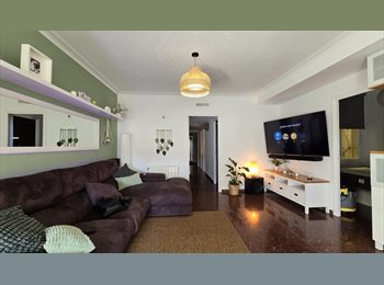 Roomgo ES - Habitación con terraza en 8ª planta real – Calle Aragón, Eixample - 700 € por mes