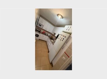 Roomgo ES - Alquilo habitación, Torremolinos - 500 € por mes