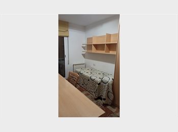 Roomgo ES - Habitación con baño privado, Lleida - 330 € por mes