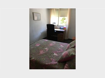 Roomgo ES - Habitación Parque La Granja, Valencia - 420 € por mes