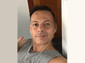 Roomgo ES - Luis - 54 - Centro Ciudad