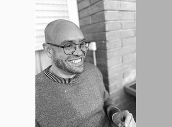 Roomgo ES - Carlos - 43 - Barcelona