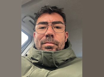 Roomgo ES - Mariano  - 40 - Valencia