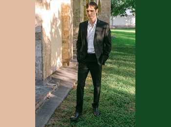 Roomgo ES - Ricardo - 26 - Madrid