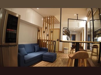 Roomgo HK - stylish double bedroom with washroom inside, Tai Hang - HKD7,500 pcm