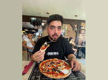 Roomgo IE - Alex - 22 - Ireland