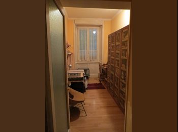 Roomgo IT - STANZA SINGOLA ZONA CENTRALE / LORETO, Centrale - Loreto - 580 € al mese