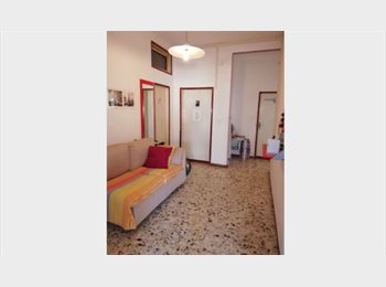Roomgo IT - Camera in affitto vicino piazza Alberti, Firenze - 400 € al mese