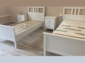 Roomgo IT - Stanza singola uso doppia, Pta Venezia - Citta Studi - Lambrate - 800 € al mese