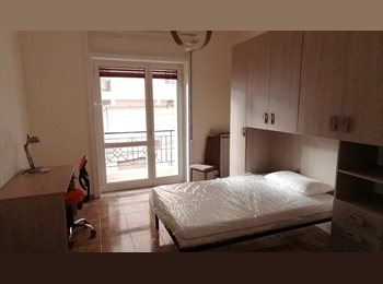 Roomgo IT - Stanza singola Zona Ospedaliera a 3 min da metro, Marano di Napoli - 400 € al mese