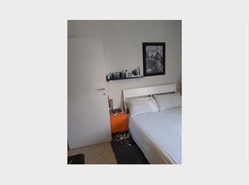 Roomgo IT - Stanza in Bergamo, via 24 maggio, 29, Bergamo - 350 € al mese