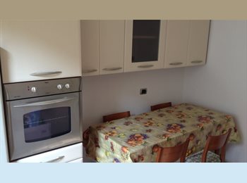 Roomgo IT - MM Segesta Camera singola, Sempione - S. Siro - Fiera - 550 € al mese