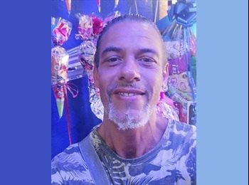 Roomgo IT - Simone - 49 - Roma